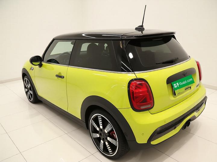 2023 Facelift 2.0T COOPER S photo 4