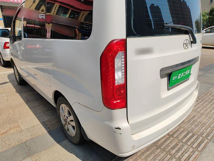 Refine M3 2016 1.6L Luxury Smart photo 4