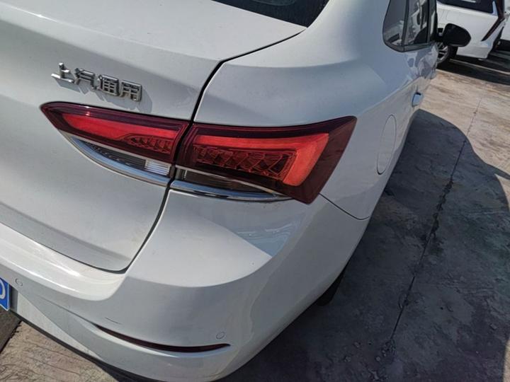 Excelle 2019 15T DCT Elite China VI photo 7