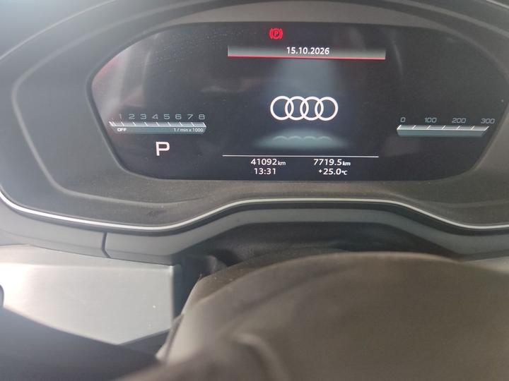 A4L 2022 40 TFSI Luxury Dynamic photo 6
