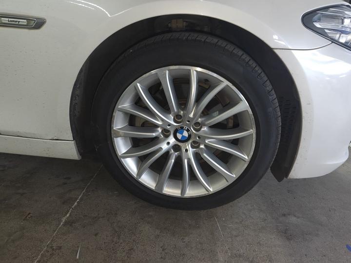 5 Series 2017 525Li Luxury Design Package photo 8