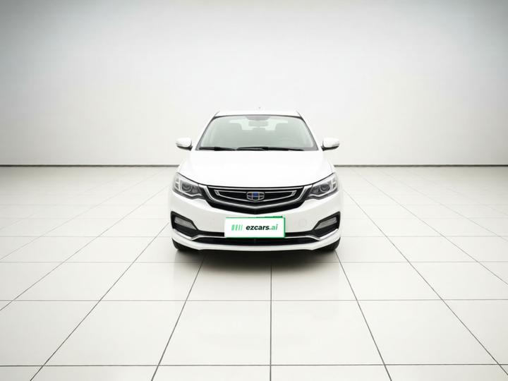 Vision 2018 1.5L MT photo 2