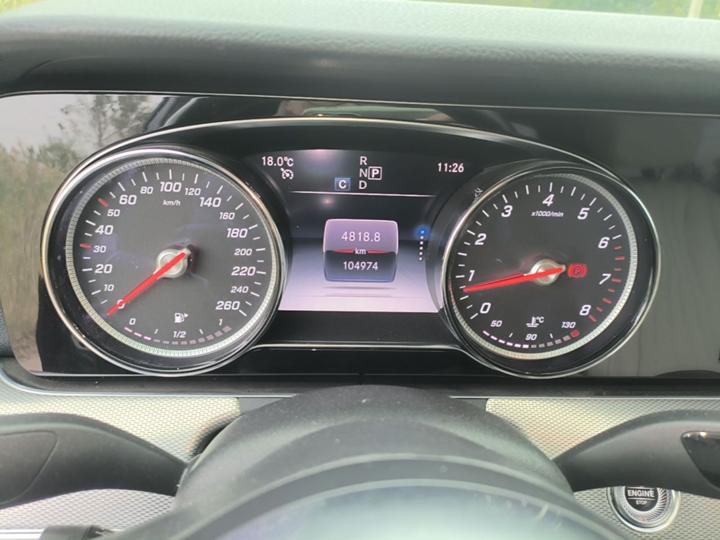 E-Class Imported 2019 E 200 Sport photo 3