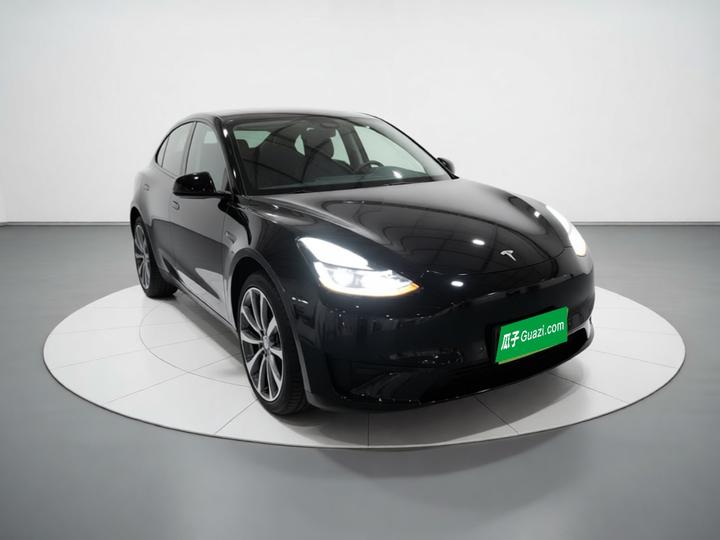 Model Y 2022 RWD photo 3