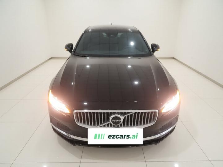 S90 EV 2023 T8 PHEV AWD Long Range Luxury photo 2