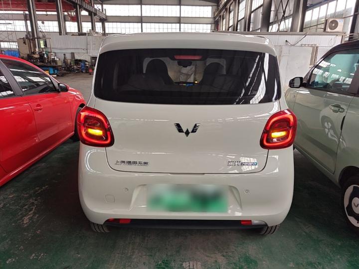 Hongguang MINIEV 2025 4th Gen 4-Door Advanced photo 3
