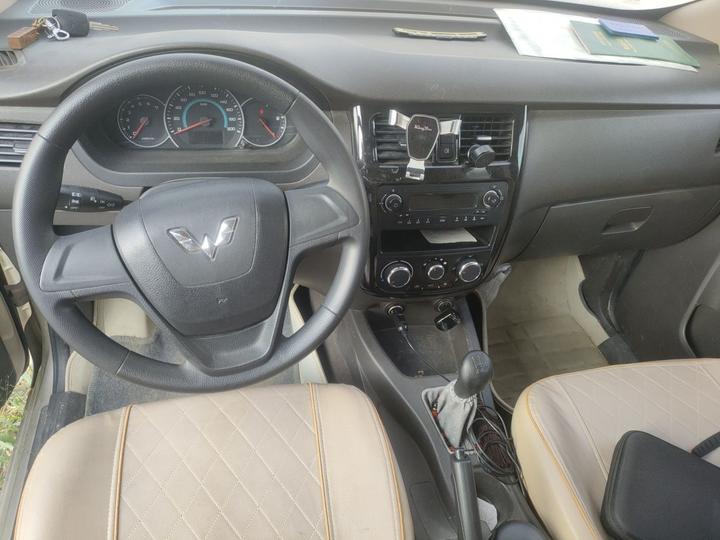 Wuling Rongguang V 2016 1.5L photo 5