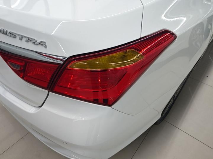 Mistra 2017 1.8L AT Smart GLS China V photo 7