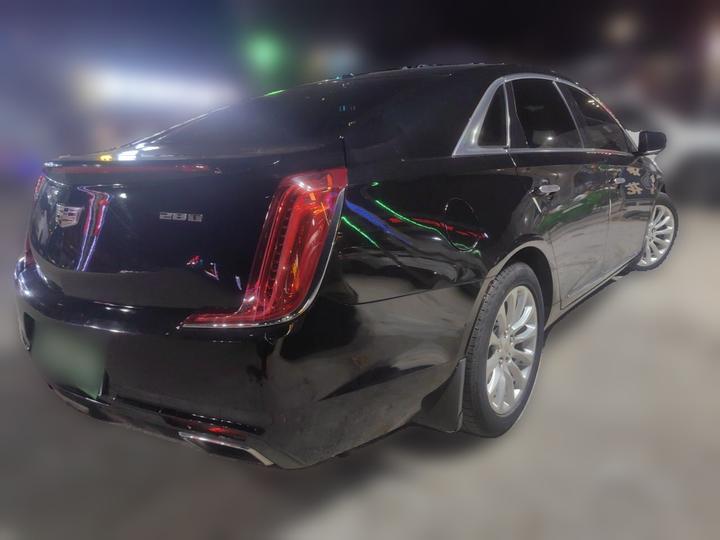 XTS 2018 28T Tech photo 6