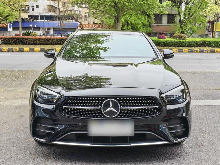 E-Class 2022 Facelift E 260 L Sport photo 2