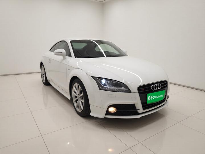 TT 2013 TT Coupe 45 TFSI photo 3