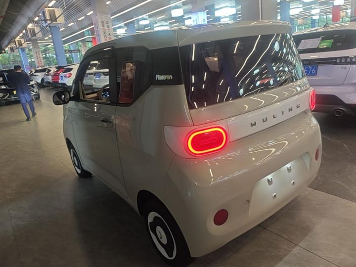 Hongguang MINIEV 2024 3rd Gen 215km photo 4