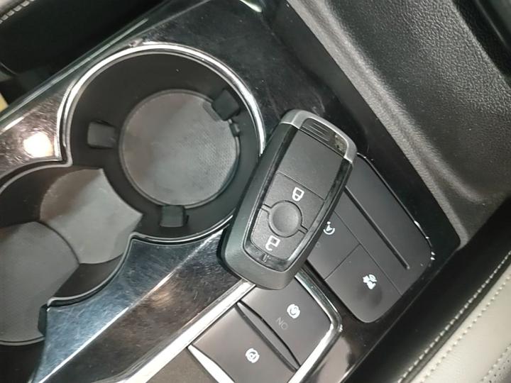 Escape 2020 EcoBoost 245 RWD photo 8