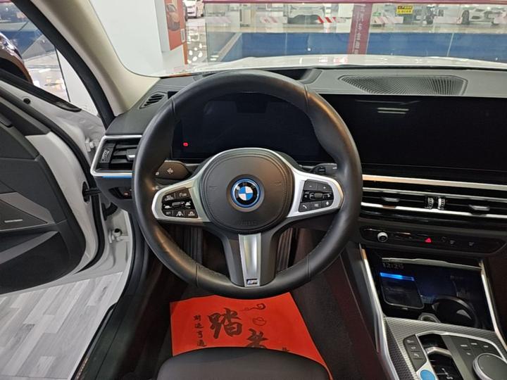 i3 2022 eDrive 35 L photo 6