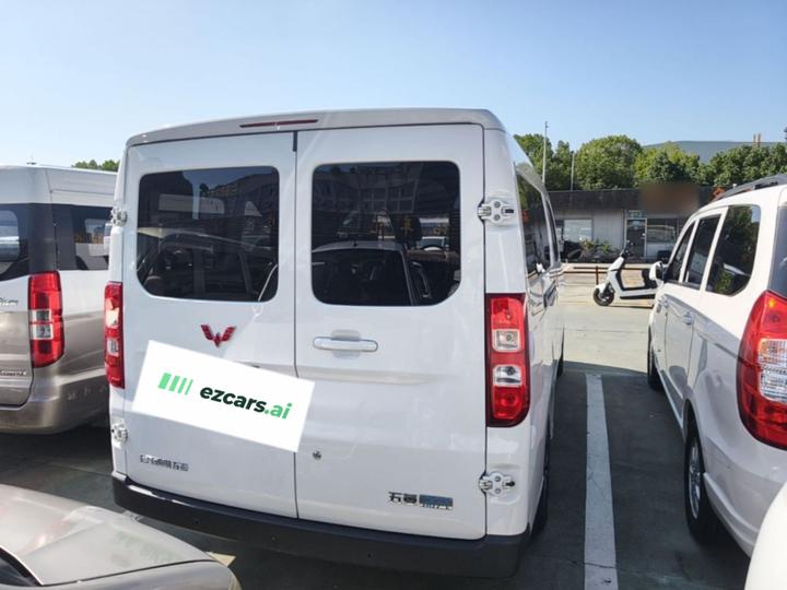 Wuling 2024 300km Comfort Bus 75kW photo 4