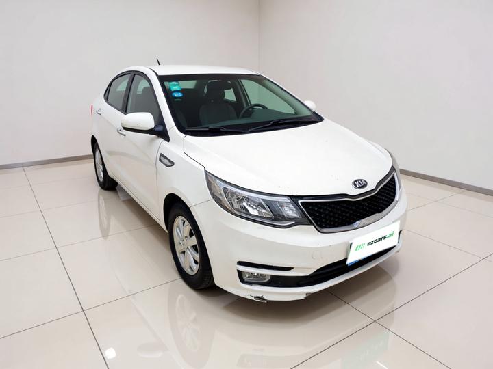 K2 2015 Sedan 1.4L MT GLS photo 3