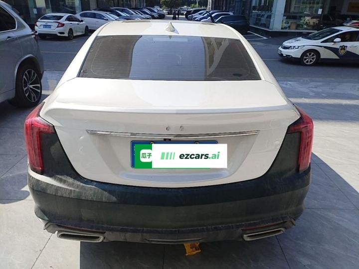 CT5 2023 28T Luxury Standard photo 3