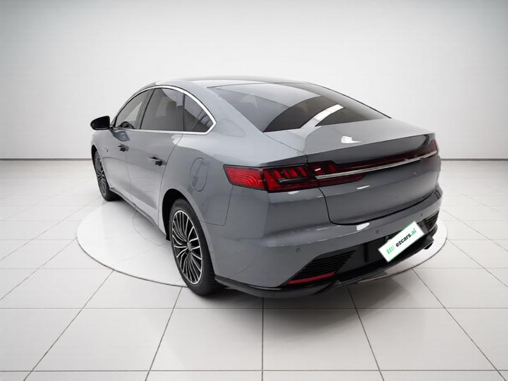 Han 2021 EV Standard Range Luxury photo 4