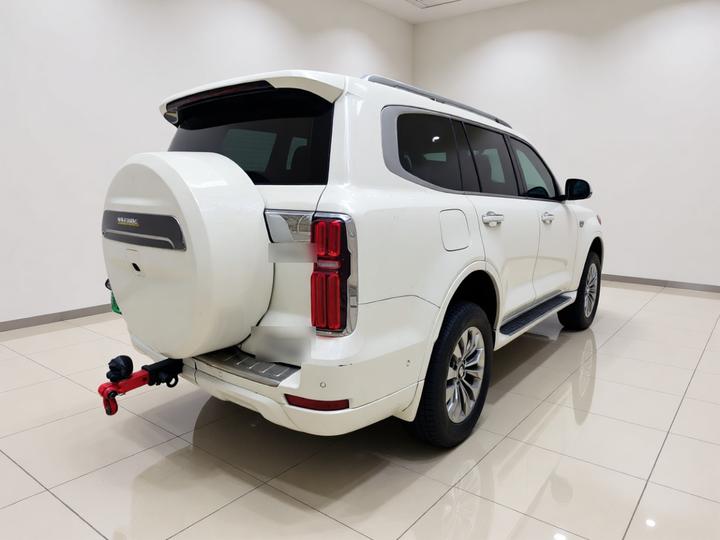 500 EV 2023 Hi4-T photo 6