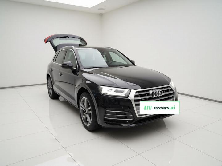 Q5L 2020 40 TFSI Fashion photo 3