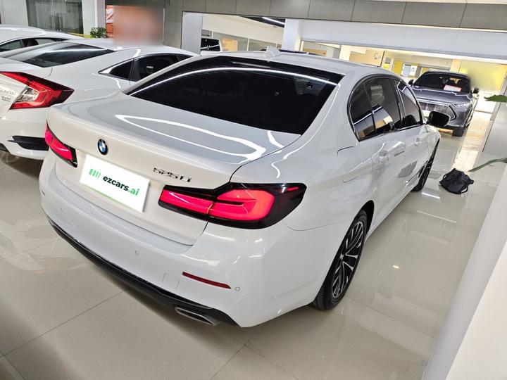 5 Series 2021 Facelift 525Li Luxury photo 4