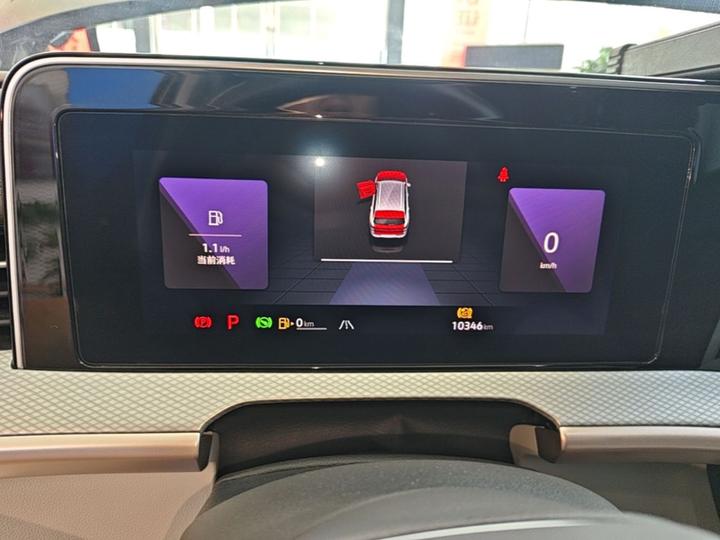 2023 380TSI AWD R-Line photo 7