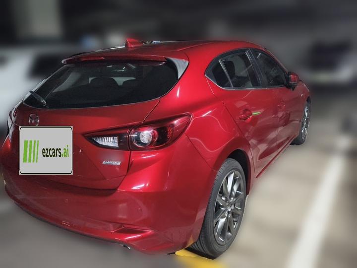 3 Axela 2019 Hatchback 2.0L AT Luxury China VI photo 4