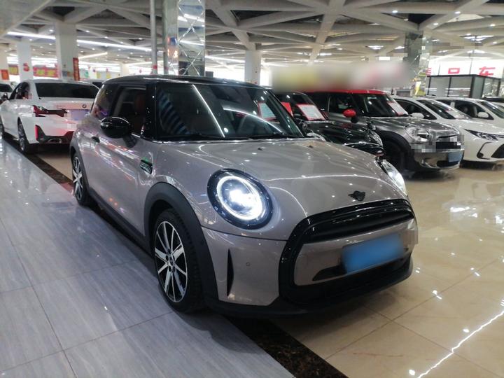 2022 1.5T COOPER photo 3