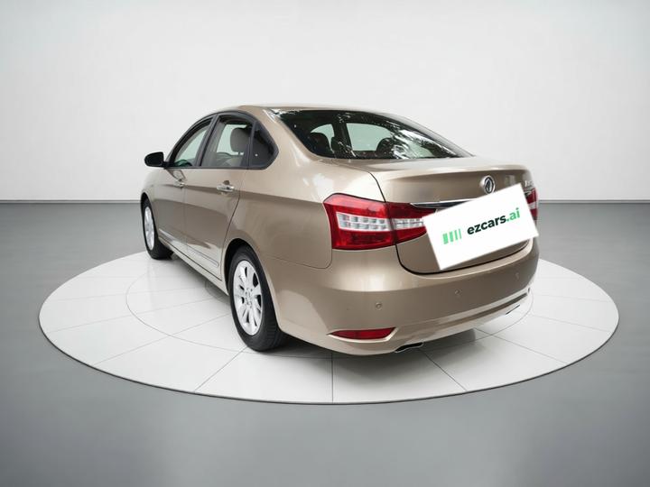 A60 2014 1.6L AT Premium photo 4