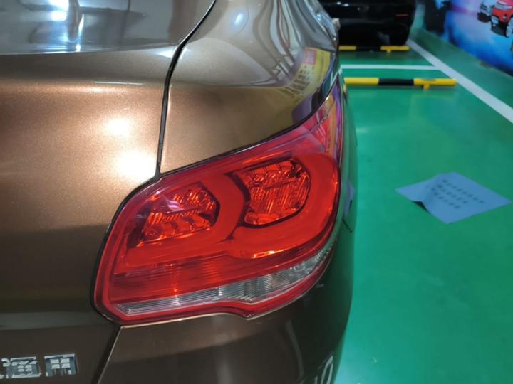 Cavalier 2016 1.5L AT photo 7