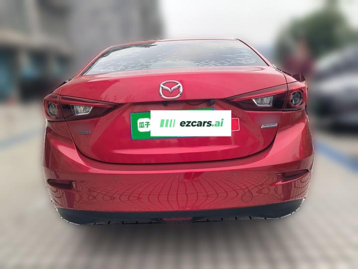 3 Axela 2017 Sedan 1.5L MT Luxury China V photo 5