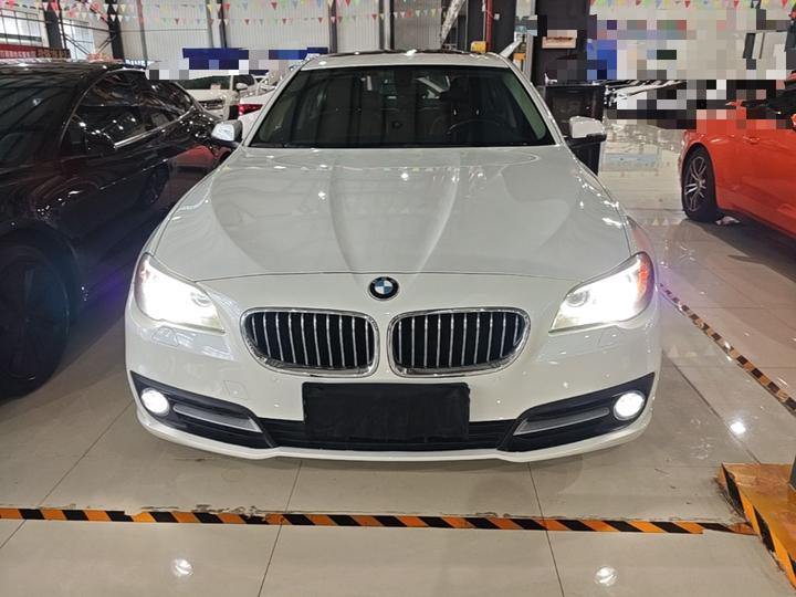 5 Series 2017 525Li Leading photo 2