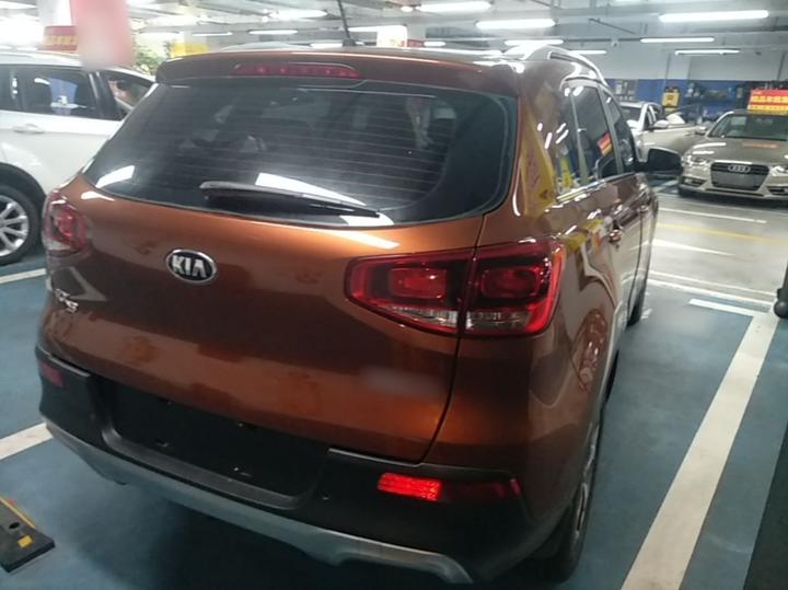 KX3 2015 1.6L AT RWD DLX photo 4
