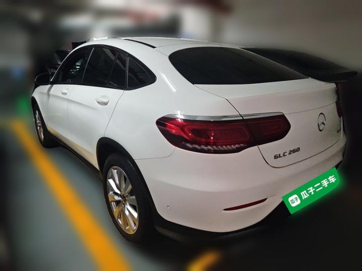 GLC Coupe 2021 GLC 260 4MATIC Coupe SUV photo 4