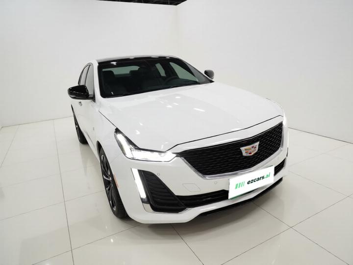 CT5 2021 28T Luxury photo 3