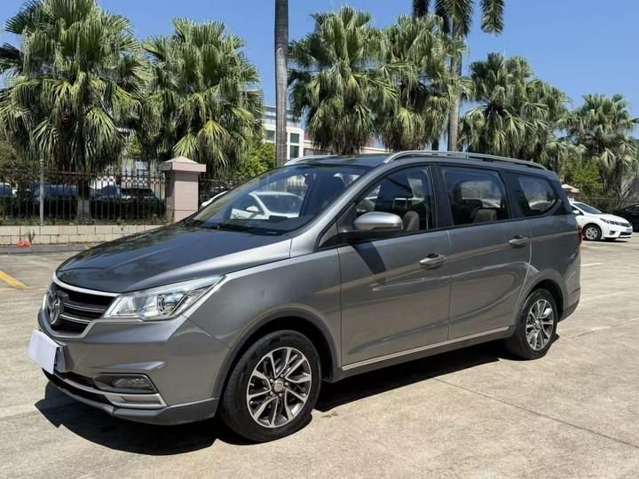 730 2019 1.5T CVT Fashion 7-Seater China VI