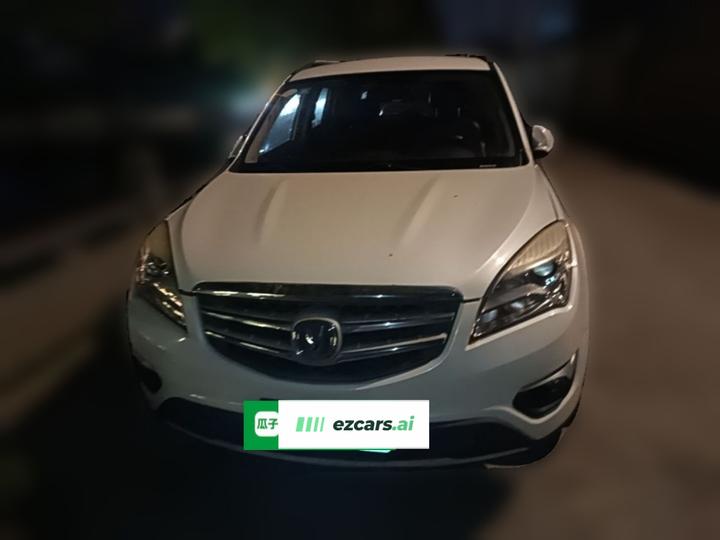 CS35 2015 1.6L MT Luxury IV photo 2