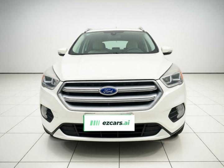 Kuga 2017 EcoBoost 180 RWD photo 2