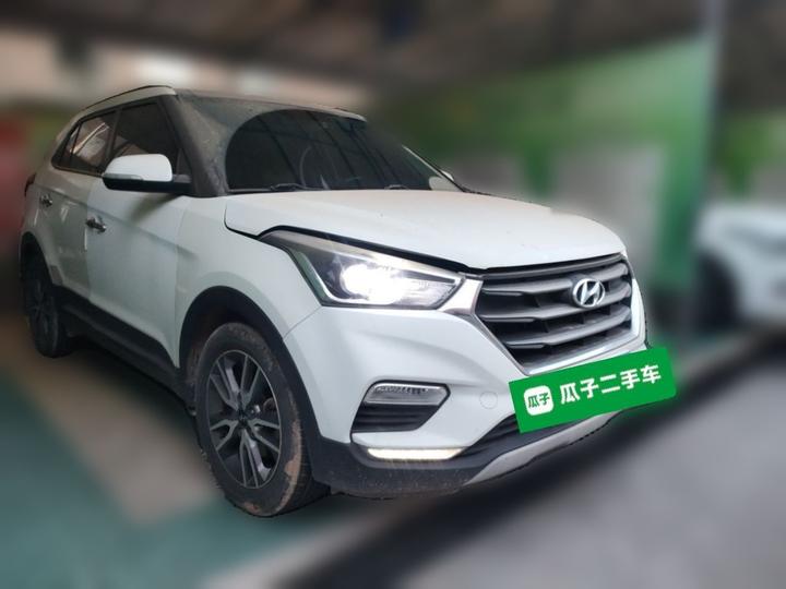 ix25 2017 1.4T AT Smart photo 3