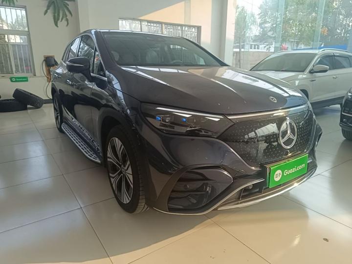 EQE SUV 2024 500 4MATIC Luxury photo 3