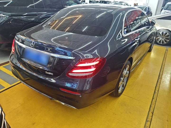E-Class 2017 E 300 L Sport Fashion photo 4