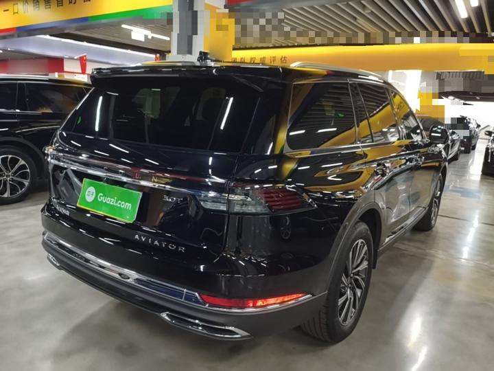 Aviator 2024 3.0T V6 AWD 6-Seater photo 4