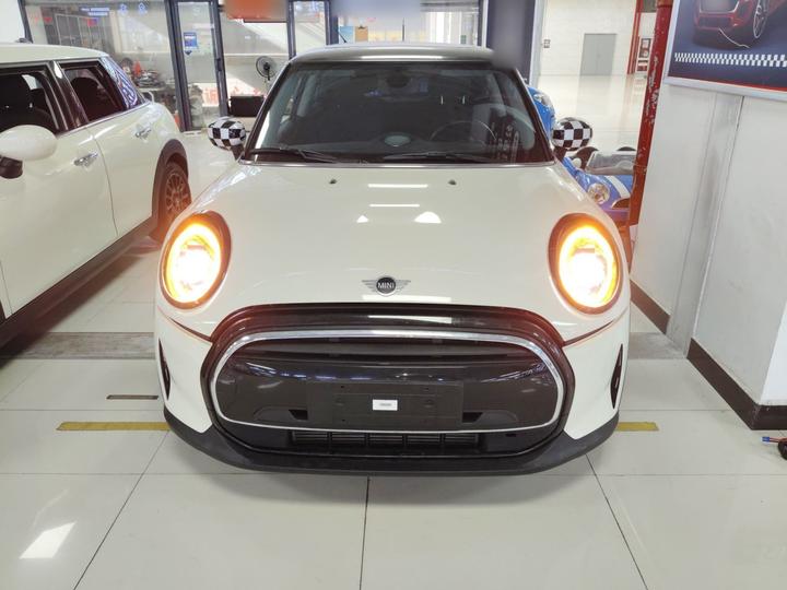 2022 Facelift 1.5T ONE photo 2
