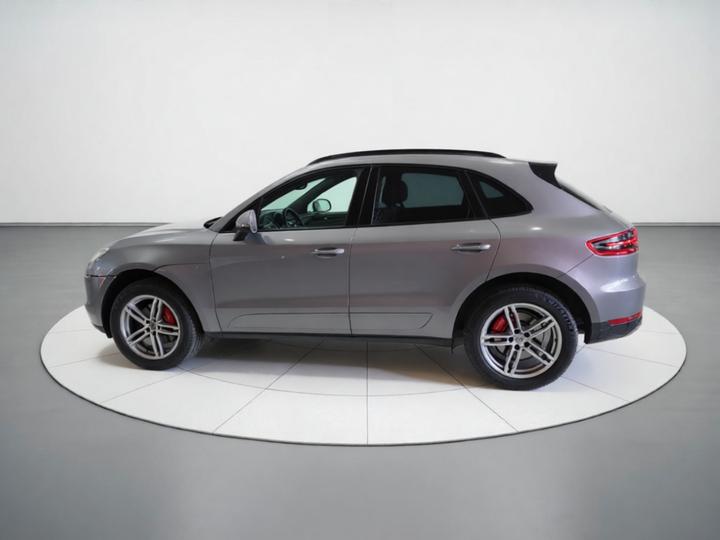 2014 Macan 2.0T photo 3
