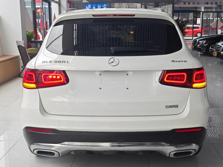 GLC 2021 GLC 260 L 4MATIC Dynamic photo 3