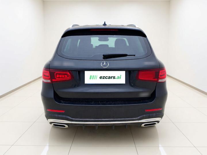 GLC 2022 Facelift GLC 300 L 4MATIC Luxury photo 5