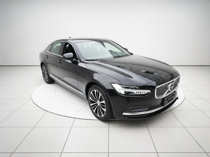 S90 2025 B5 Luxury photo 3