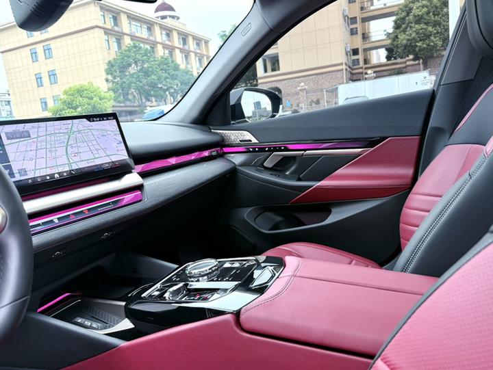 5 Series 2025 530Li Exclusive M Sport Package photo 6