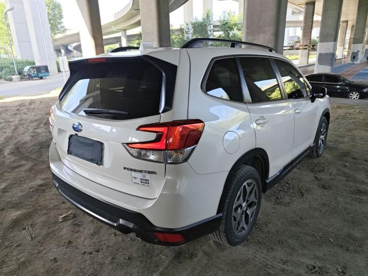 Forester 2021 2.0i Luxury photo 4