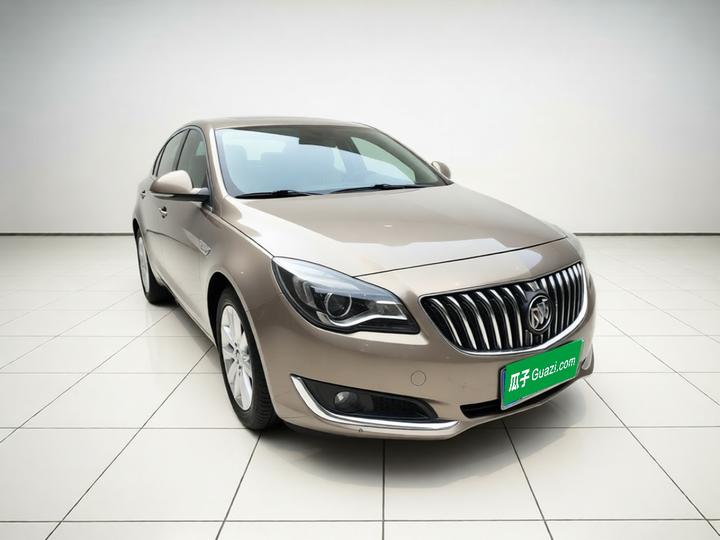 Regal 2015 1.6T Elite Tech photo 3